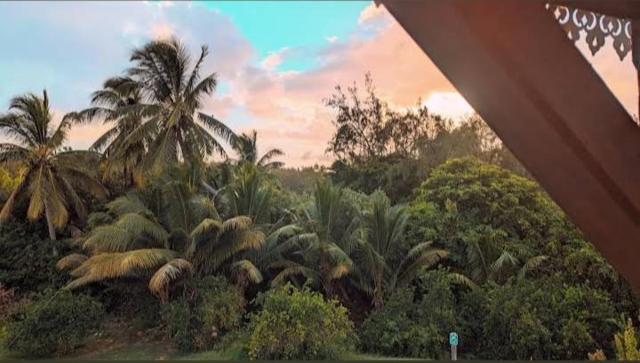 Poisson D'Or Guest House Port Mathurin Exterior foto